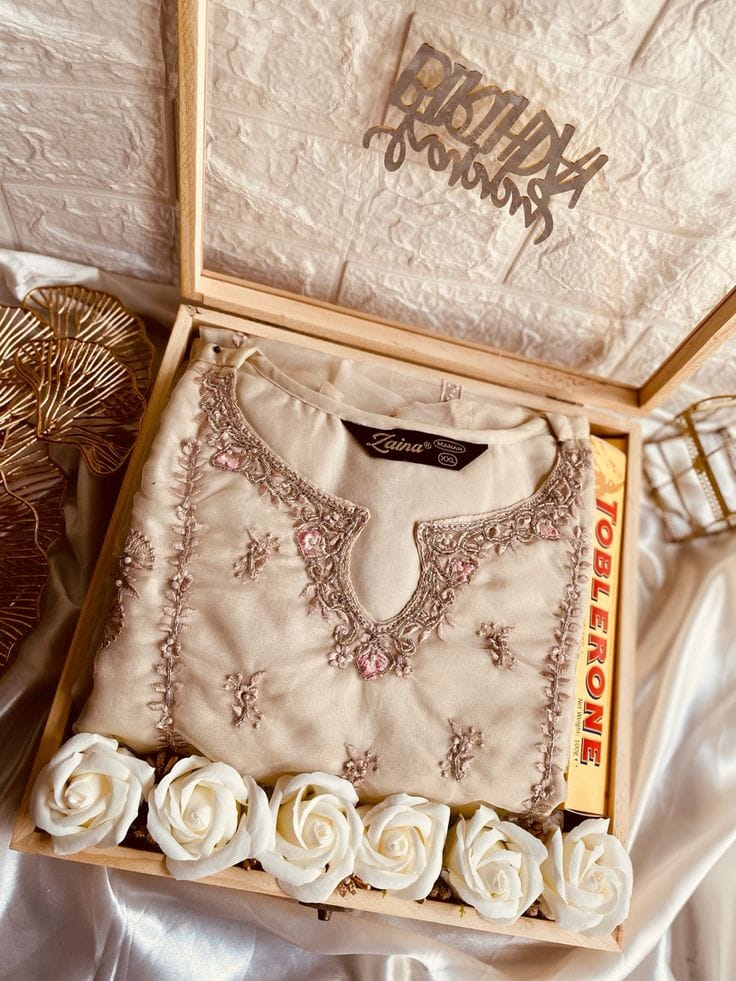 Elegant Ethnic Birthday Gift Box for Her – Kurti, Chocolates & Roses